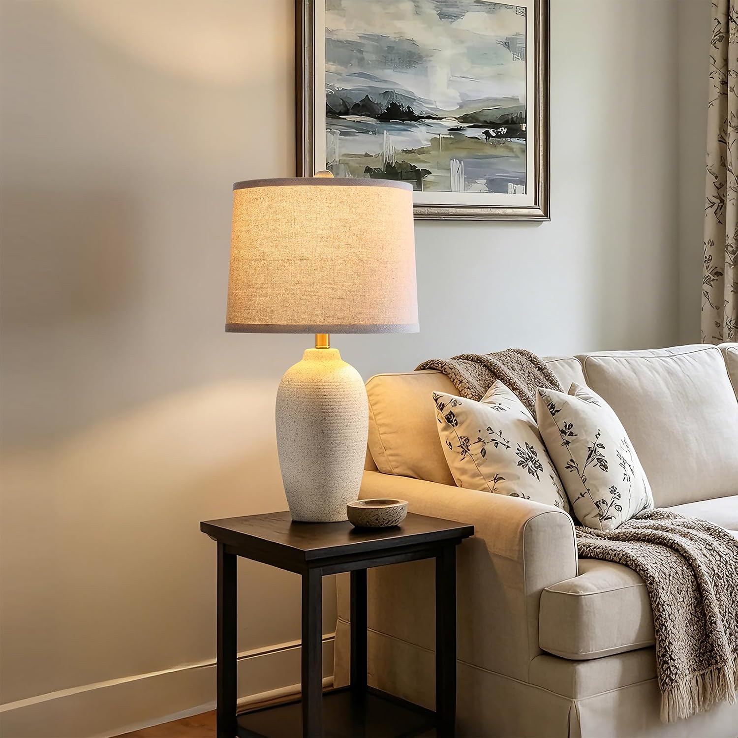 Farmhouse Textured Ceramic Lamp